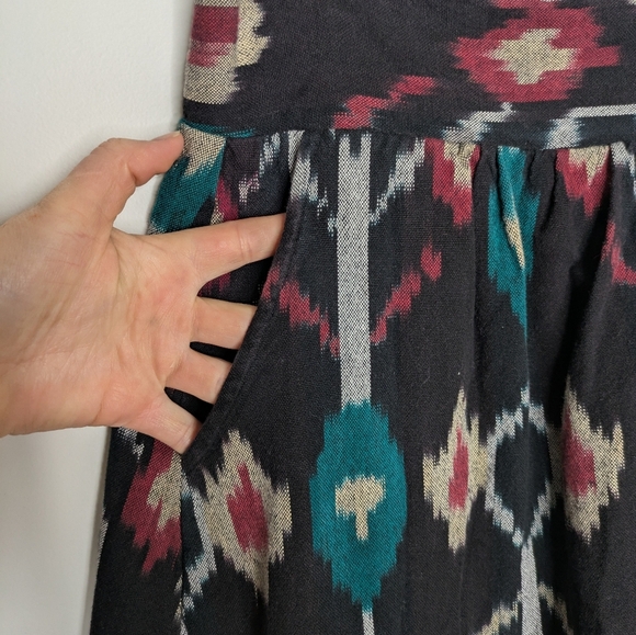 Tree of Life Black and Red High Low Skirt - Picture 5 of 8